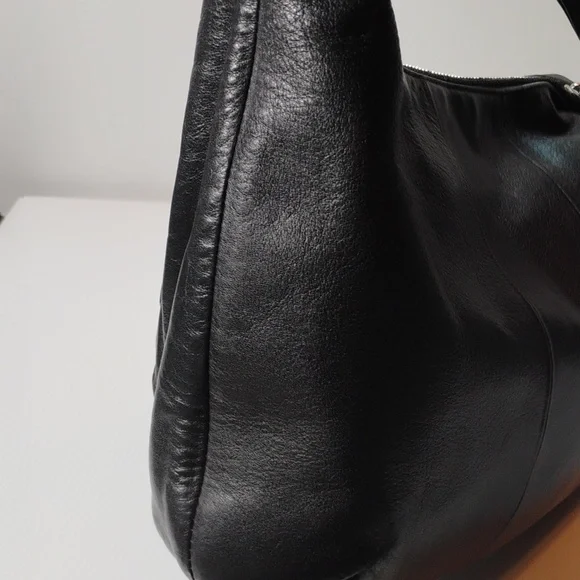 Coach Kristin 16808 Hobo Shoulder Bag W/silver-tone hardware and dual straps. - Picture 5 of 10